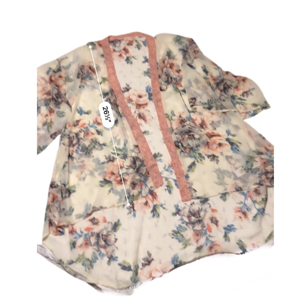 Band of Gypsies Cream and Pink Floral Blouse